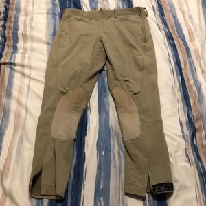 Equestrian breeches